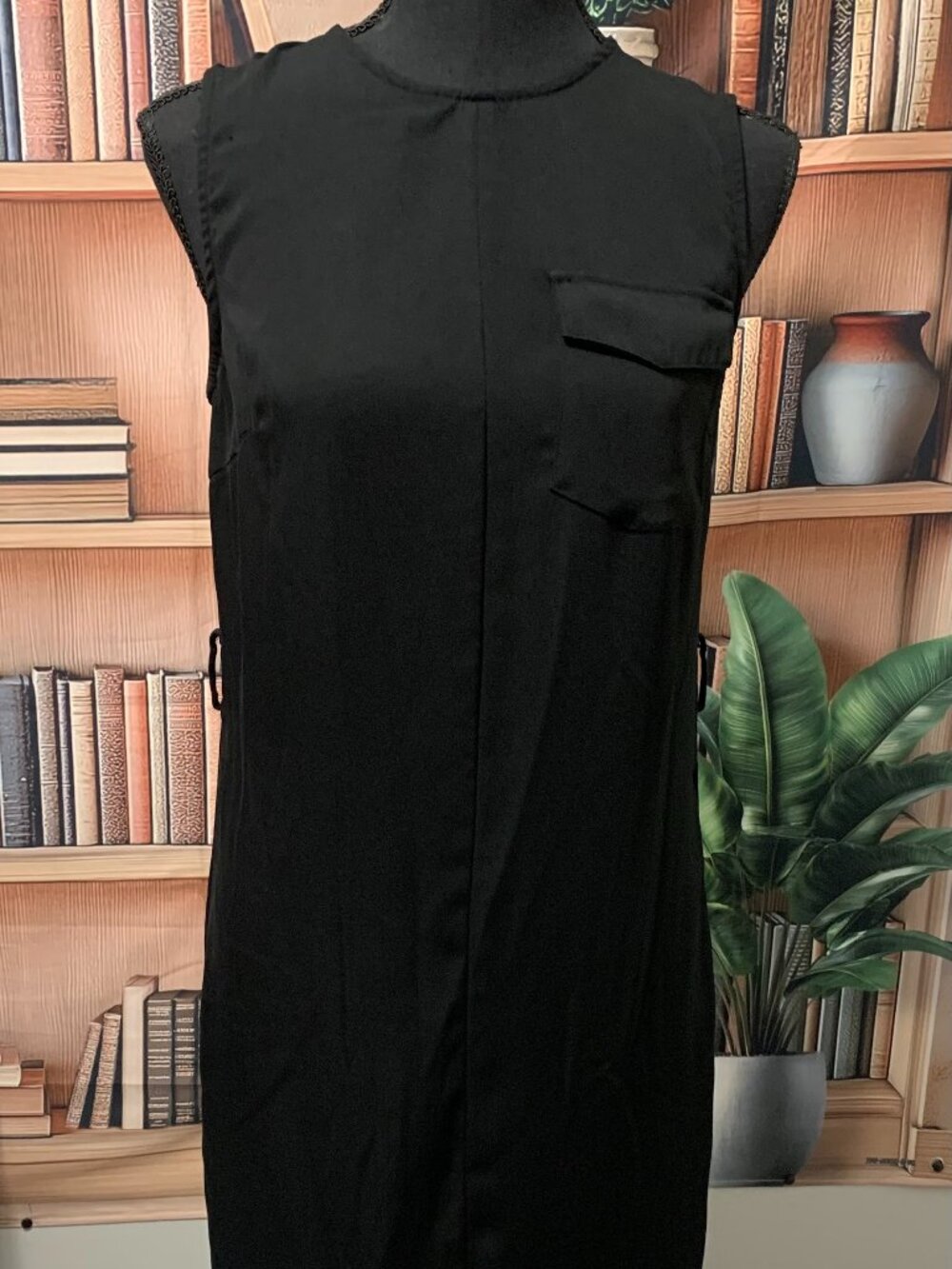 Black Sleeveless Dress with Chest Pocket